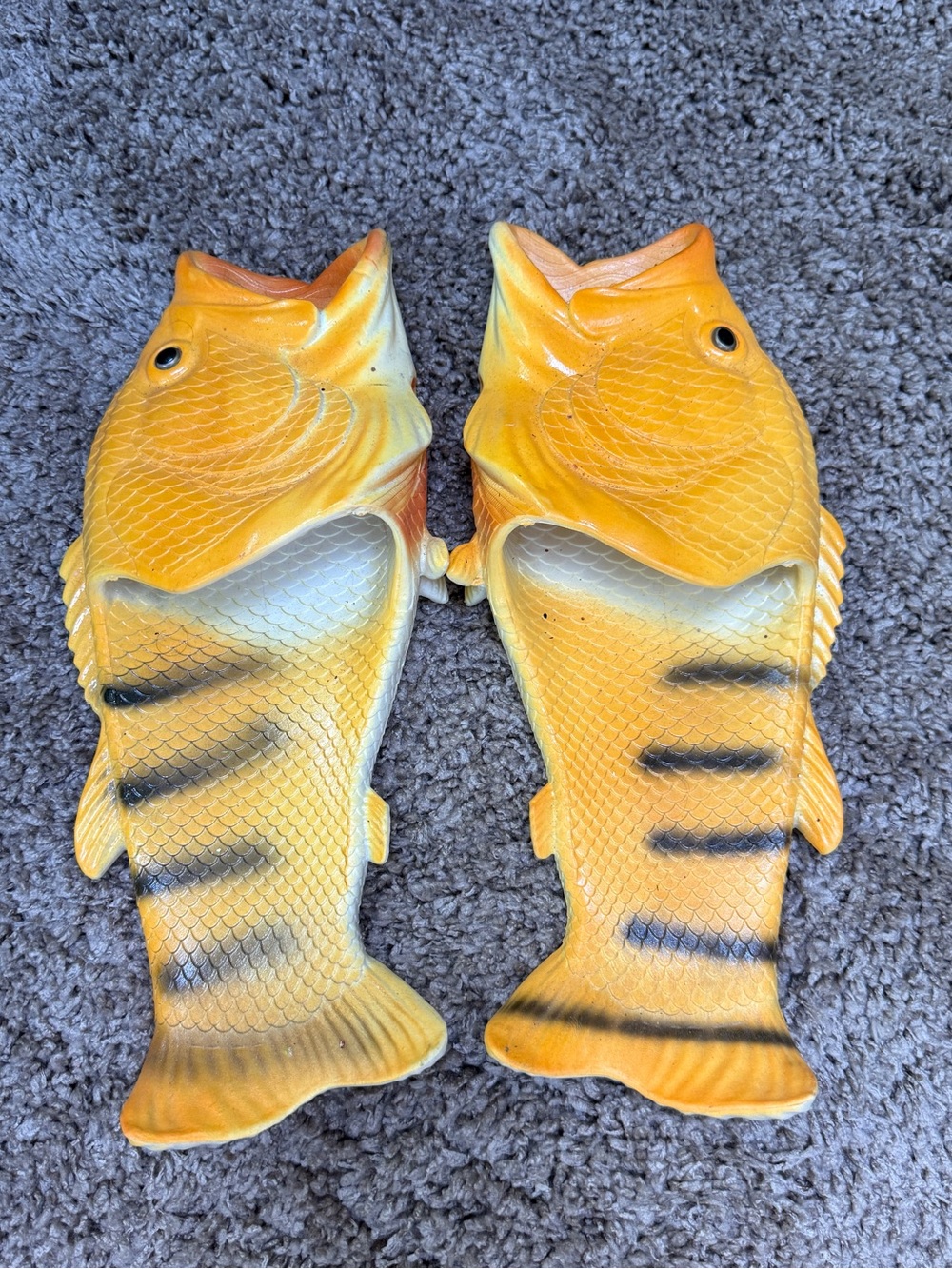 Men's Yellow Fish-Style Slip-On Sandals — Novelty Pool & Beach Flip-Flops
